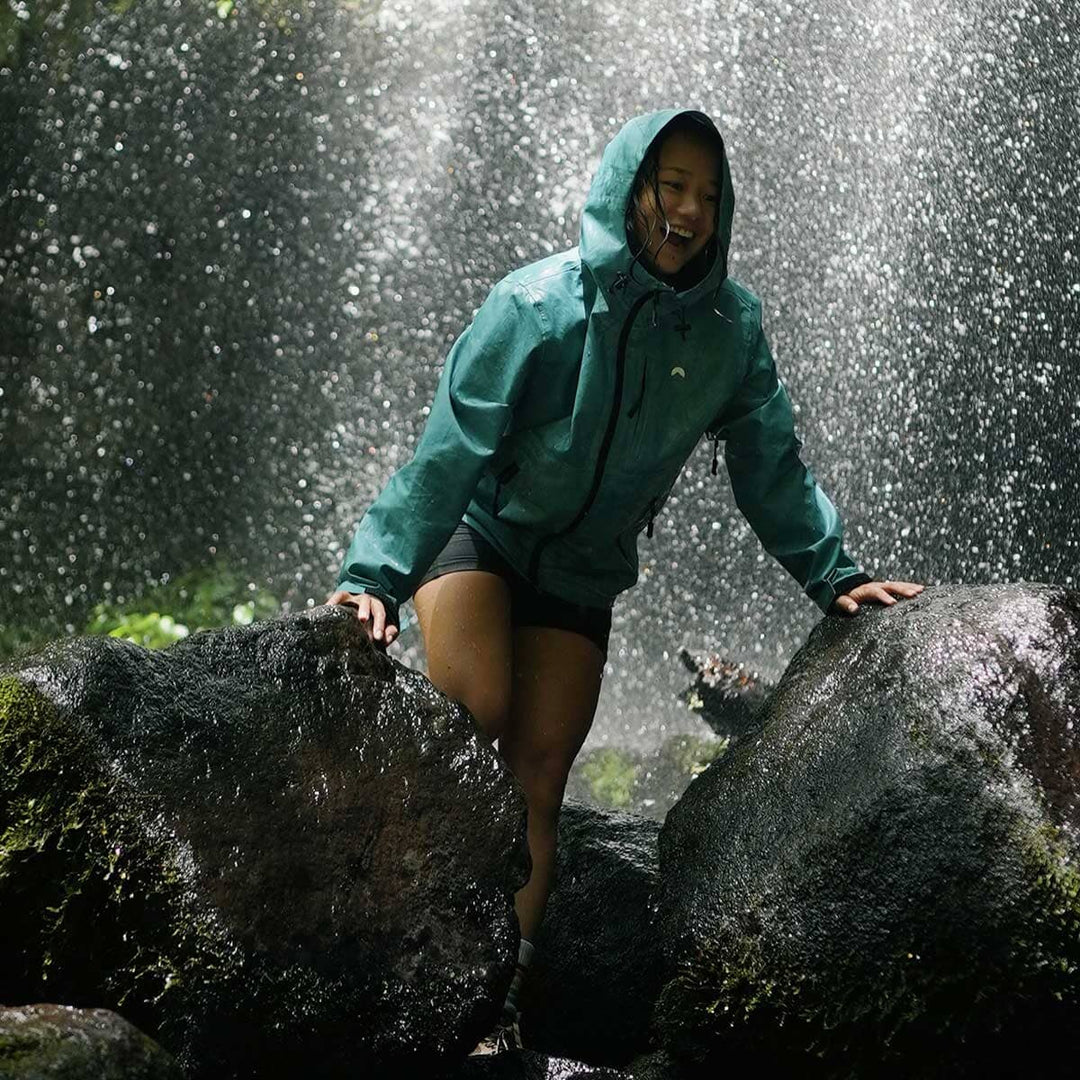 Jacket impermeable Armadillo - Mujer La Fiebre de Viajar