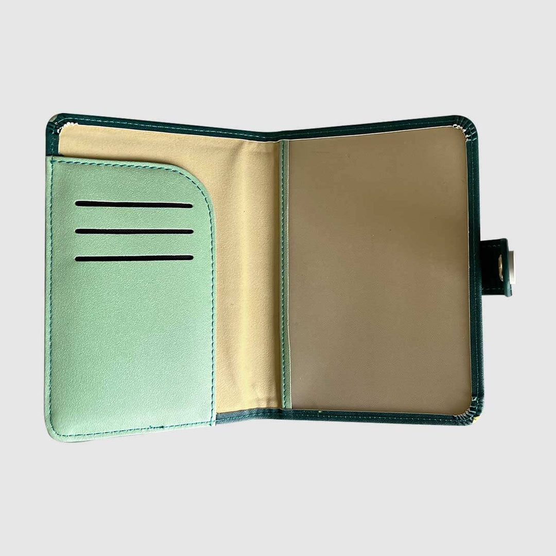 Porta pasaporte Abrazo del Bosque La Fiebre de Viajar