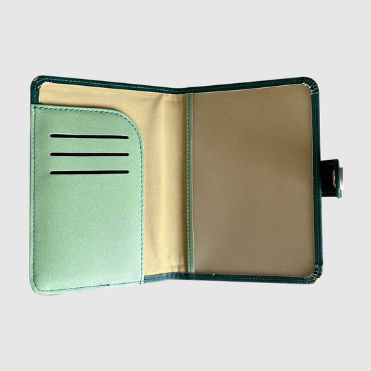 Porta pasaporte Abrazo del Bosque La Fiebre de Viajar