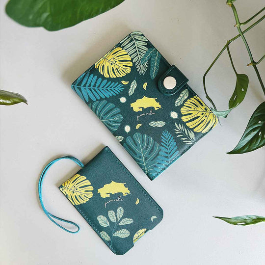 Porta pasaporte Abrazo del Bosque La Fiebre de Viajar