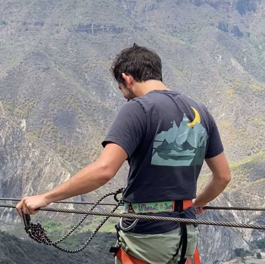 Chirripó • Camisa Camisa La Fiebre de Viajar