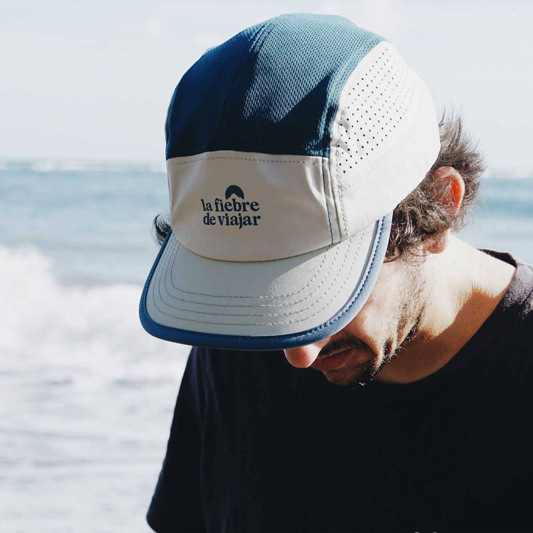 Gorra para Senderismo Ceiba – Ultraliviana y Secado Rápido La Fiebre de Viajar 