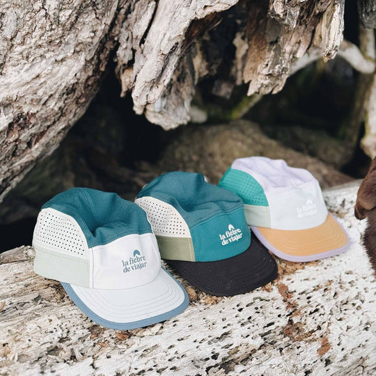 Gorra para Senderismo Ceiba – Ultraliviana y Secado Rápido La Fiebre de Viajar 