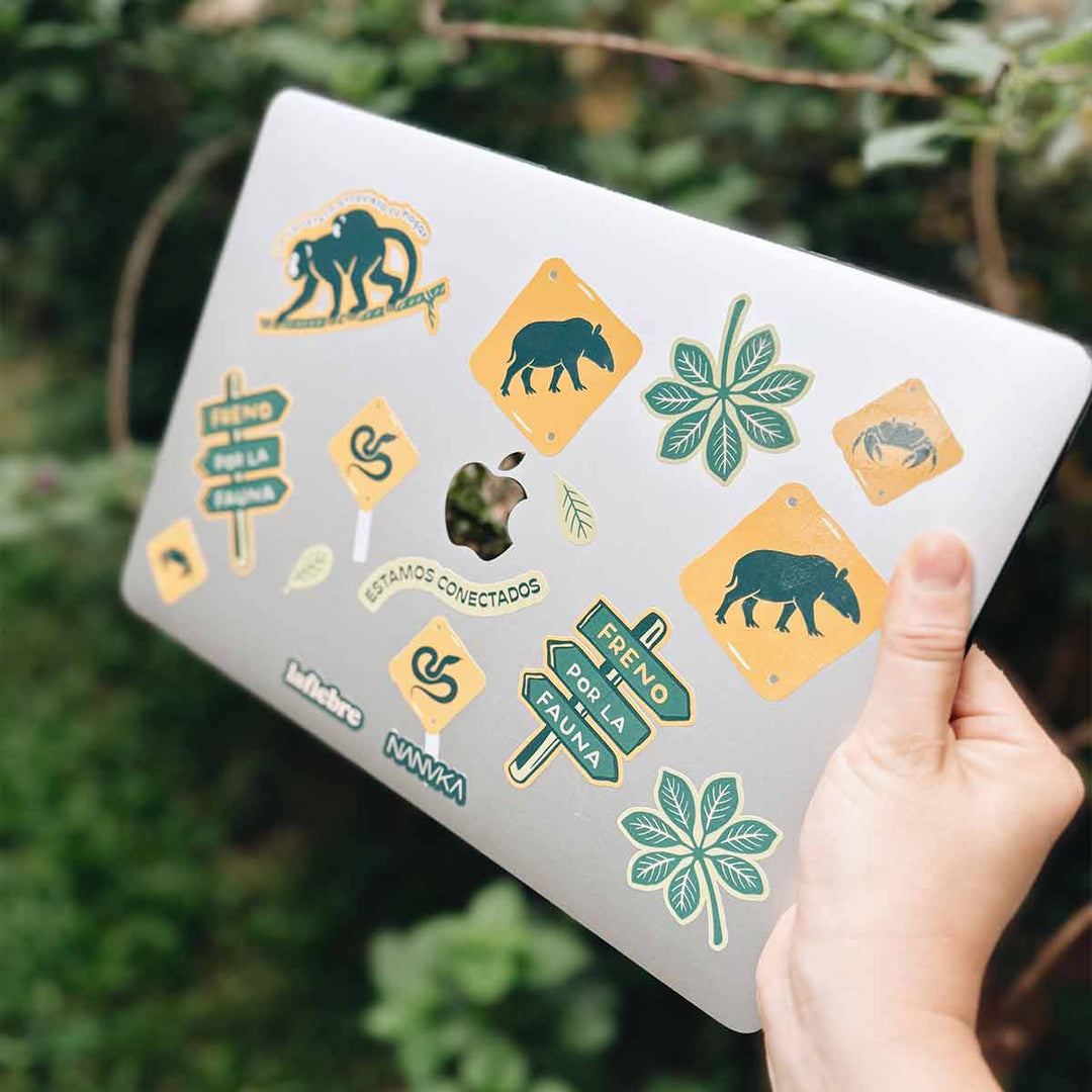 Lámina de stickers • Freno por la fauna La Fiebre de Viajar 