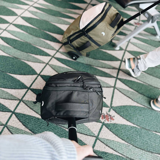 Mochila híbrida Manatí La Fiebre de Viajar 