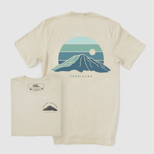 Turrialba • Camisa Camisa La Fiebre de Viajar Natural XS 